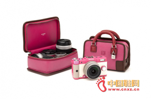 AķL(fng)LOEWE x PENTAX Q Magenta Pinkb