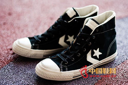 Converse by Varvatos 'JV Star Player Mid'r