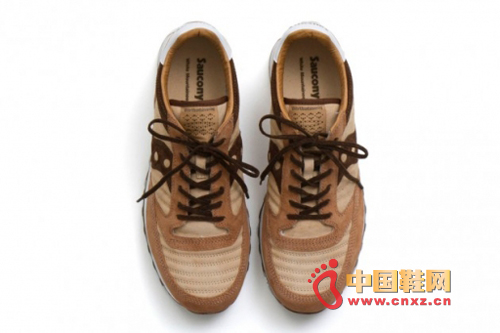 White Mountaineering (lin)SauconyЬ