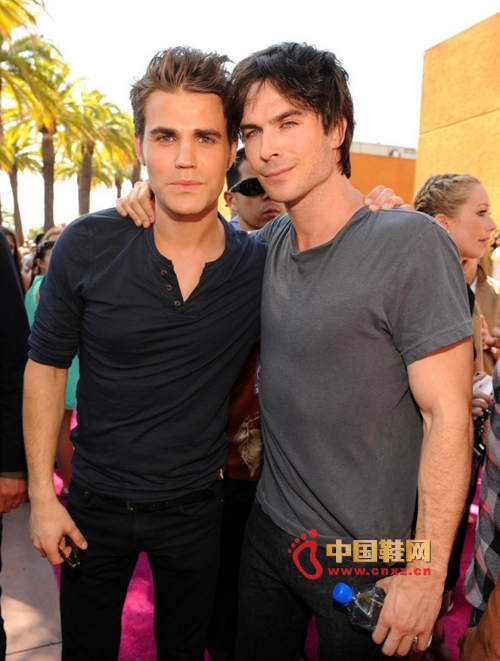 _f˹(Paul Wesley )_Ĭ(Ian Somerhalder)